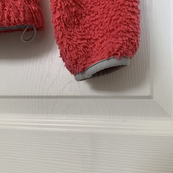 The North Face Women’s Small Pink Fuzzy Fluffy Osito Jacket Full Zip - Picture 5 of 11